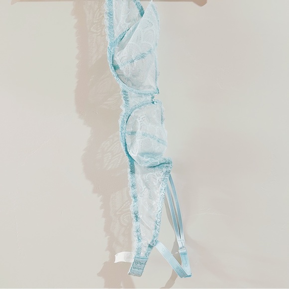 chantelle | merci unlined underwire demi bra in lagoon - Picture 5 of 16